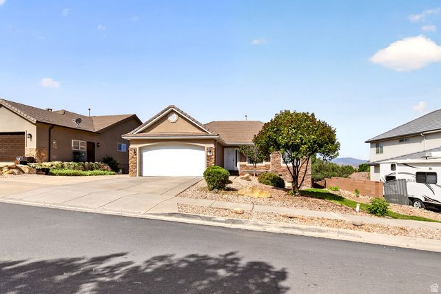 3560 PRICE HILLS DR, St. George, UT 84790