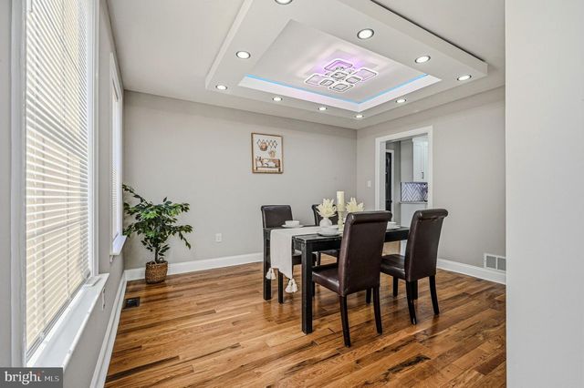 18 MAPLESHADE RD, Newark, DE 19702