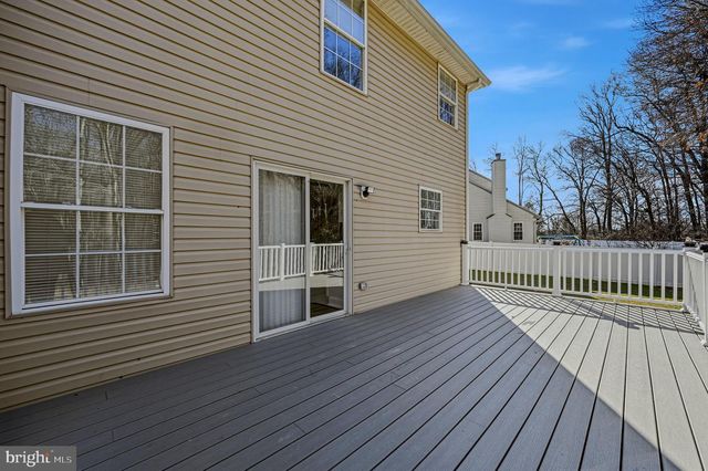 18 MAPLESHADE RD, Newark, DE 19702