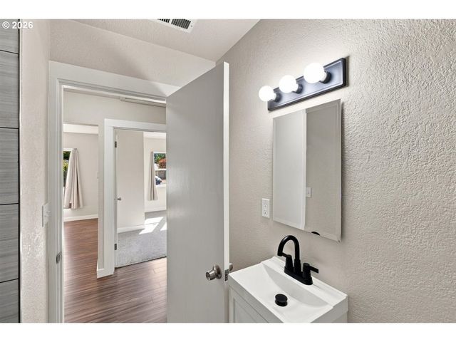 4151 Gardner Rd Se, Salem, OR 97302