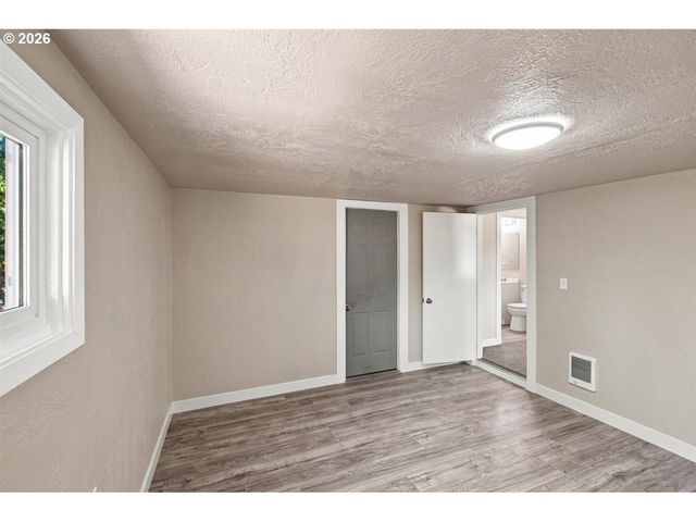 4151 Gardner Rd Se, Salem, OR 97302