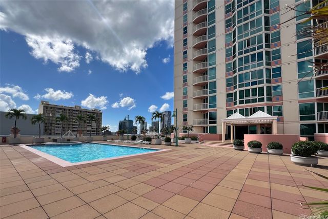 801 S King Street 2903, Honolulu, HI 96813