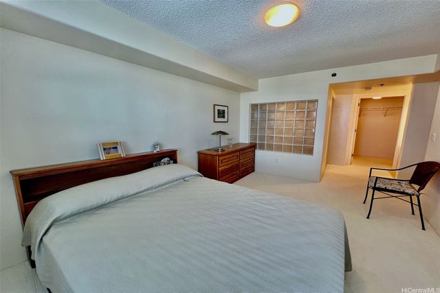 801 S King Street 2903, Honolulu, HI 96813