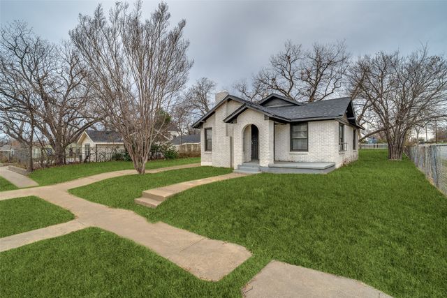 3731 Ave Avenue N, Fort Worth, TX 76105