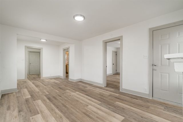 3731 Ave Avenue N, Fort Worth, TX 76105