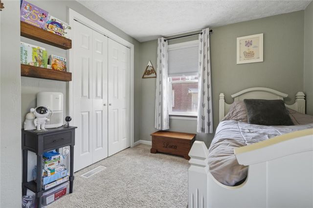 6417 Helen St., South Park, PA 15129