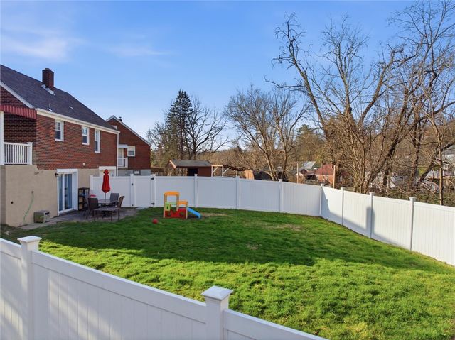 6417 Helen St., South Park, PA 15129