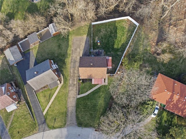 6417 Helen St., South Park, PA 15129