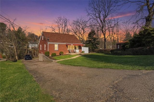 6417 Helen St., South Park, PA 15129