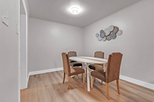 1723 S PERKINS RD, Memphis, TN 38117