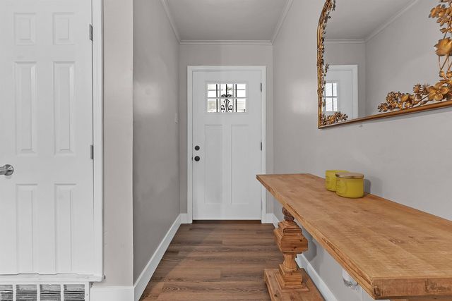 1723 S PERKINS RD, Memphis, TN 38117