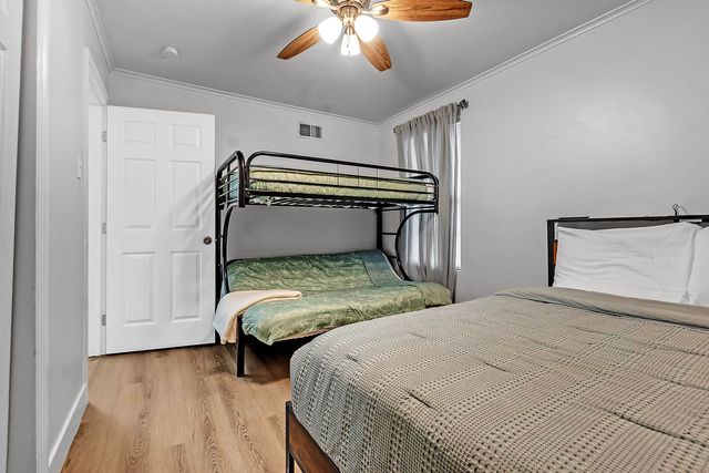 1723 S PERKINS RD, Memphis, TN 38117