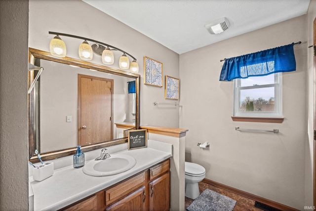 250 Trackside Drive, Lafayette, IN 47905