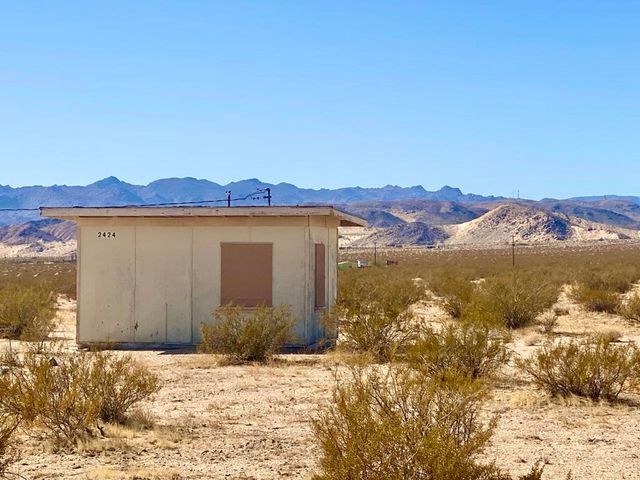 2424 Maize Road, 29 Palms, CA 92277