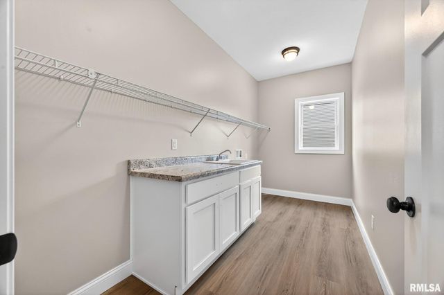 1617 KENSINGTON Drive, Washington, IL 61571