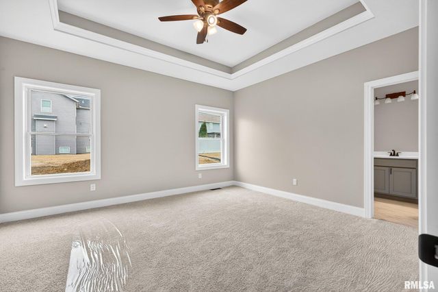 1617 KENSINGTON Drive, Washington, IL 61571