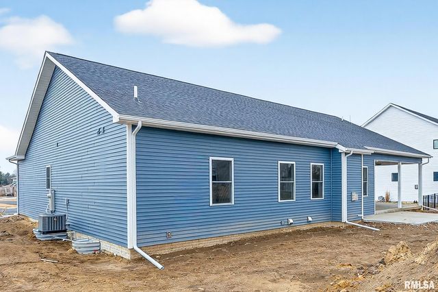 1617 KENSINGTON Drive, Washington, IL 61571