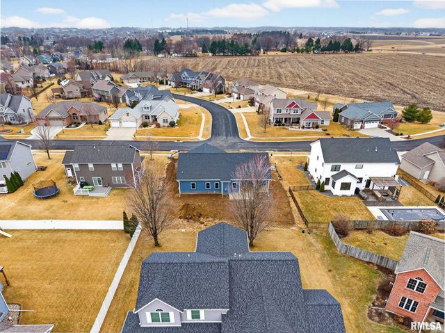 1617 KENSINGTON Drive, Washington, IL 61571