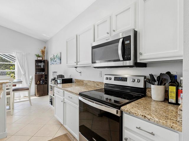 4006 2ND AVENUE E, Bradenton, FL 34208