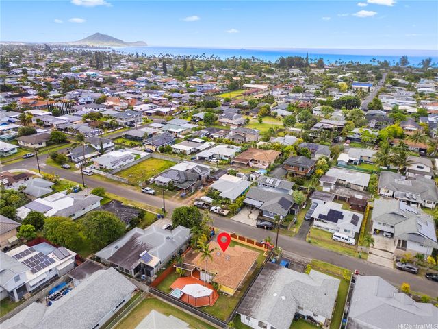 327 Manae Street, Kailua, HI 96734