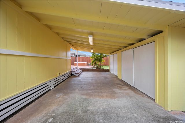 327 Manae Street, Kailua, HI 96734