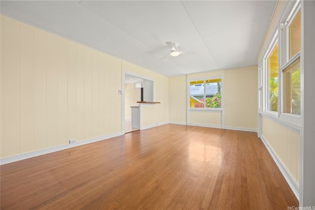 327 Manae Street, Kailua, HI 96734