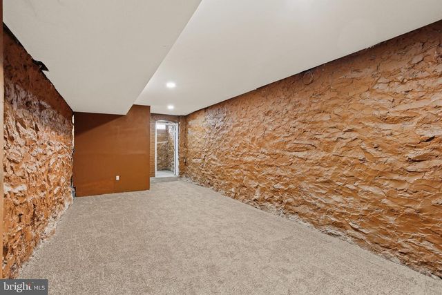 2811 ERDMAN AVE, Baltimore, MD 21213