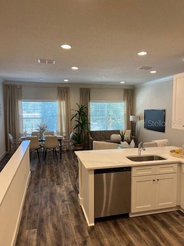 5735 DESERT ROSE PLACE, Tampa, FL 33615