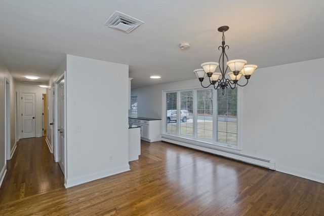 1066 Piper Rd, West Springfield, MA 01089