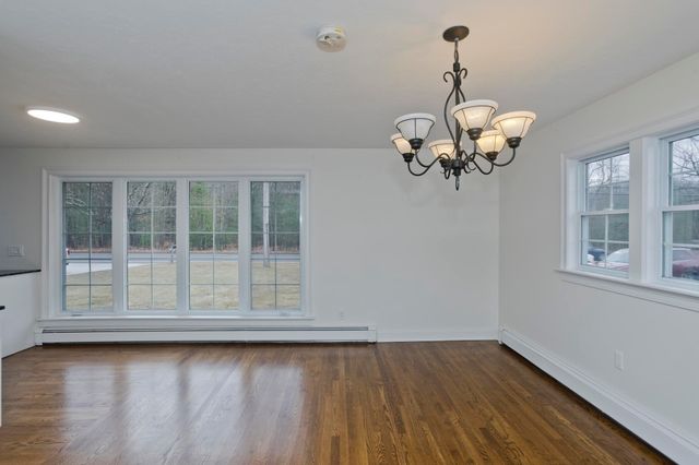 1066 Piper Rd, West Springfield, MA 01089