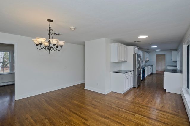 1066 Piper Rd, West Springfield, MA 01089