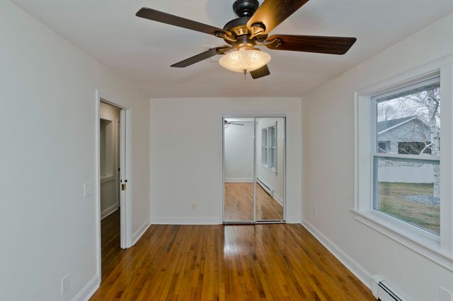 1066 Piper Rd, West Springfield, MA 01089