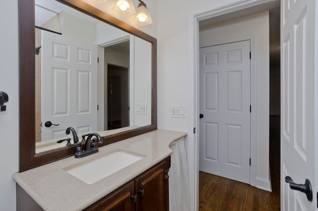 1066 Piper Rd, West Springfield, MA 01089