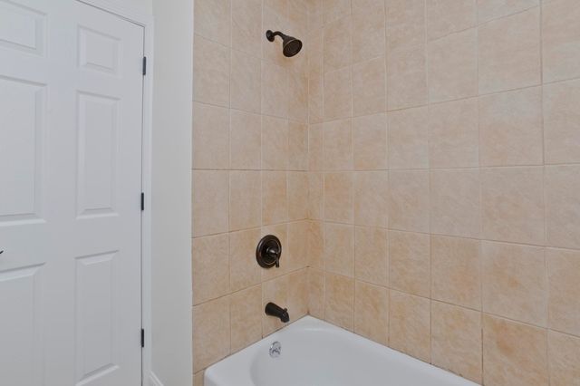 1066 Piper Rd, West Springfield, MA 01089