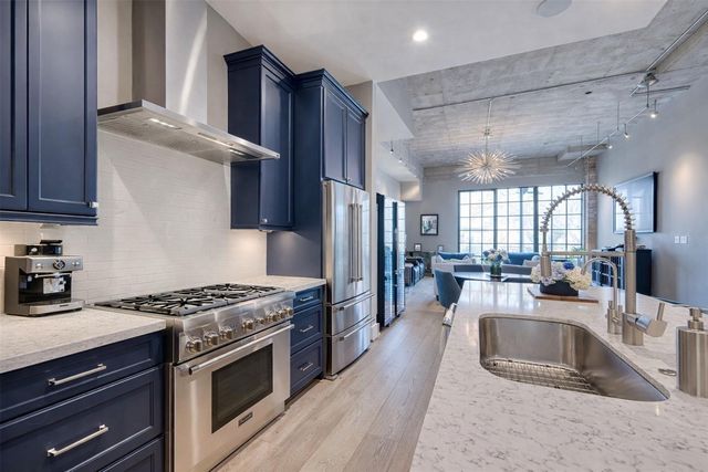 1714 Ashland Street 205, Houston, TX 77008