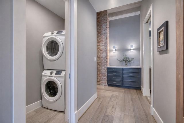 1714 Ashland Street 205, Houston, TX 77008