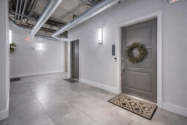 1714 Ashland Street 205, Houston, TX 77008