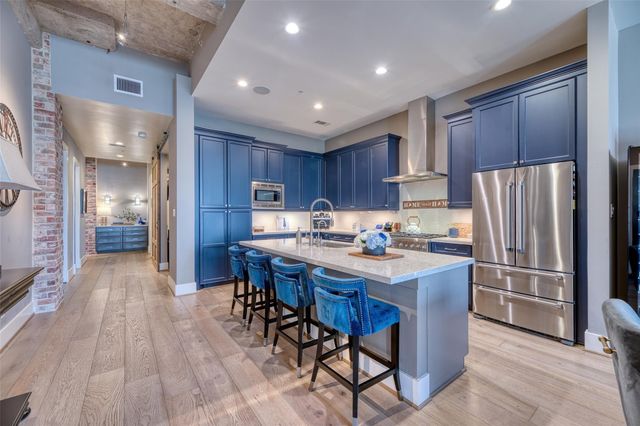 1714 Ashland Street 205, Houston, TX 77008