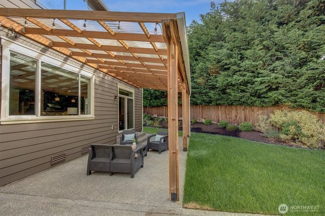 13712 SE 89th Street, Newcastle, WA 98059