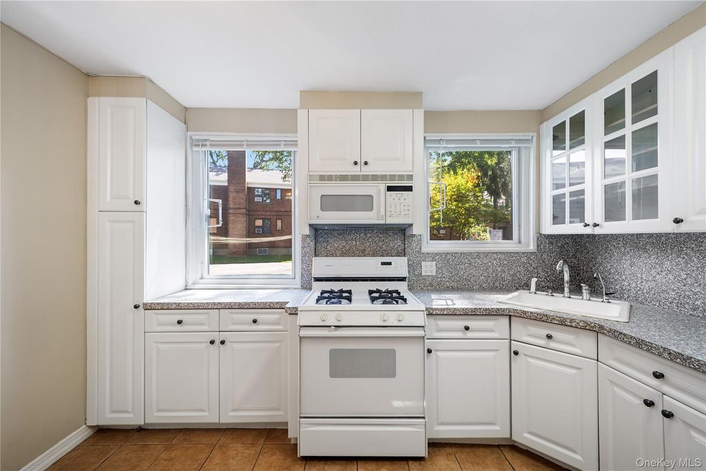 218-10 67th Avenue Lower, Bayside, NY 11364 — photo 5
