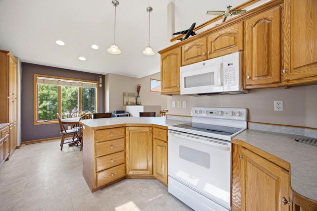3515 44th Avenue S, Fargo, ND 58104