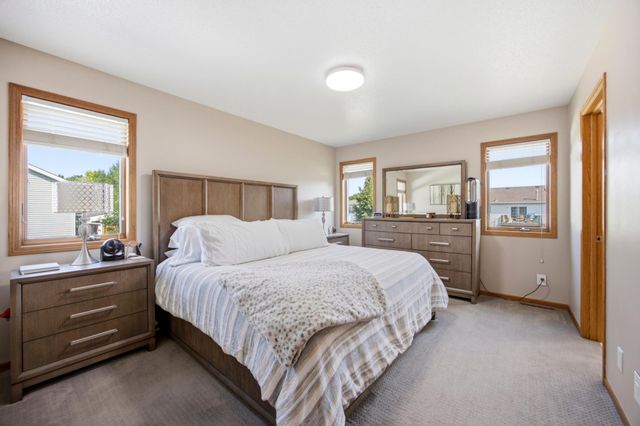 3515 44th Avenue S, Fargo, ND 58104