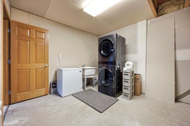 3515 44th Avenue S, Fargo, ND 58104