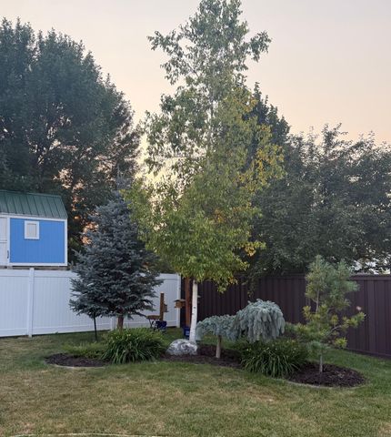 3515 44th Avenue S, Fargo, ND 58104