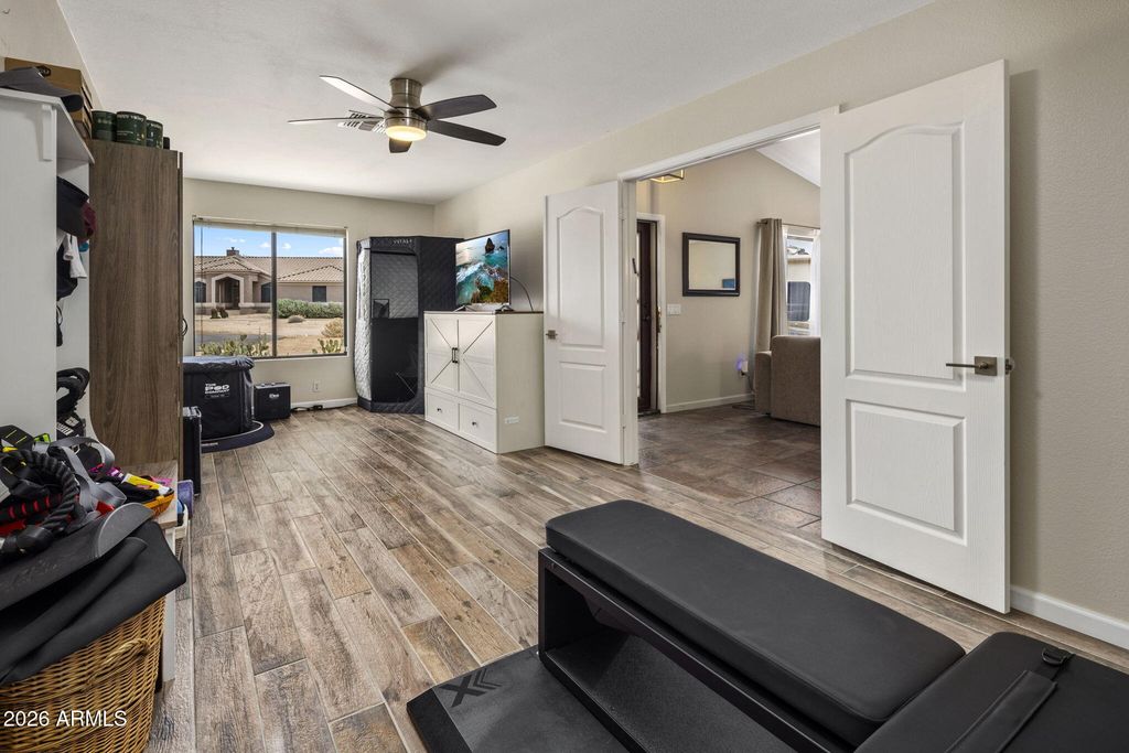 Image 23 of property listing at 229 E JORDON Lane, Phoenix, AZ 85086
