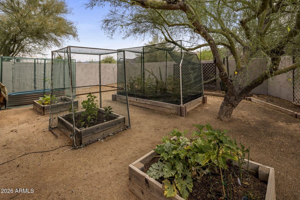 Image 31 of property listing at 229 E JORDON Lane, Phoenix, AZ 85086
