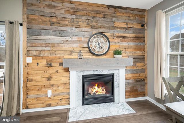 6808 ROBNEL CT, Fredericksburg, VA 22407