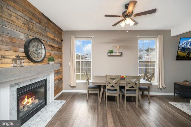 6808 ROBNEL CT, Fredericksburg, VA 22407