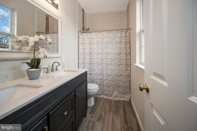 6808 ROBNEL CT, Fredericksburg, VA 22407