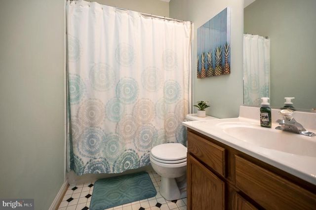 6808 ROBNEL CT, Fredericksburg, VA 22407